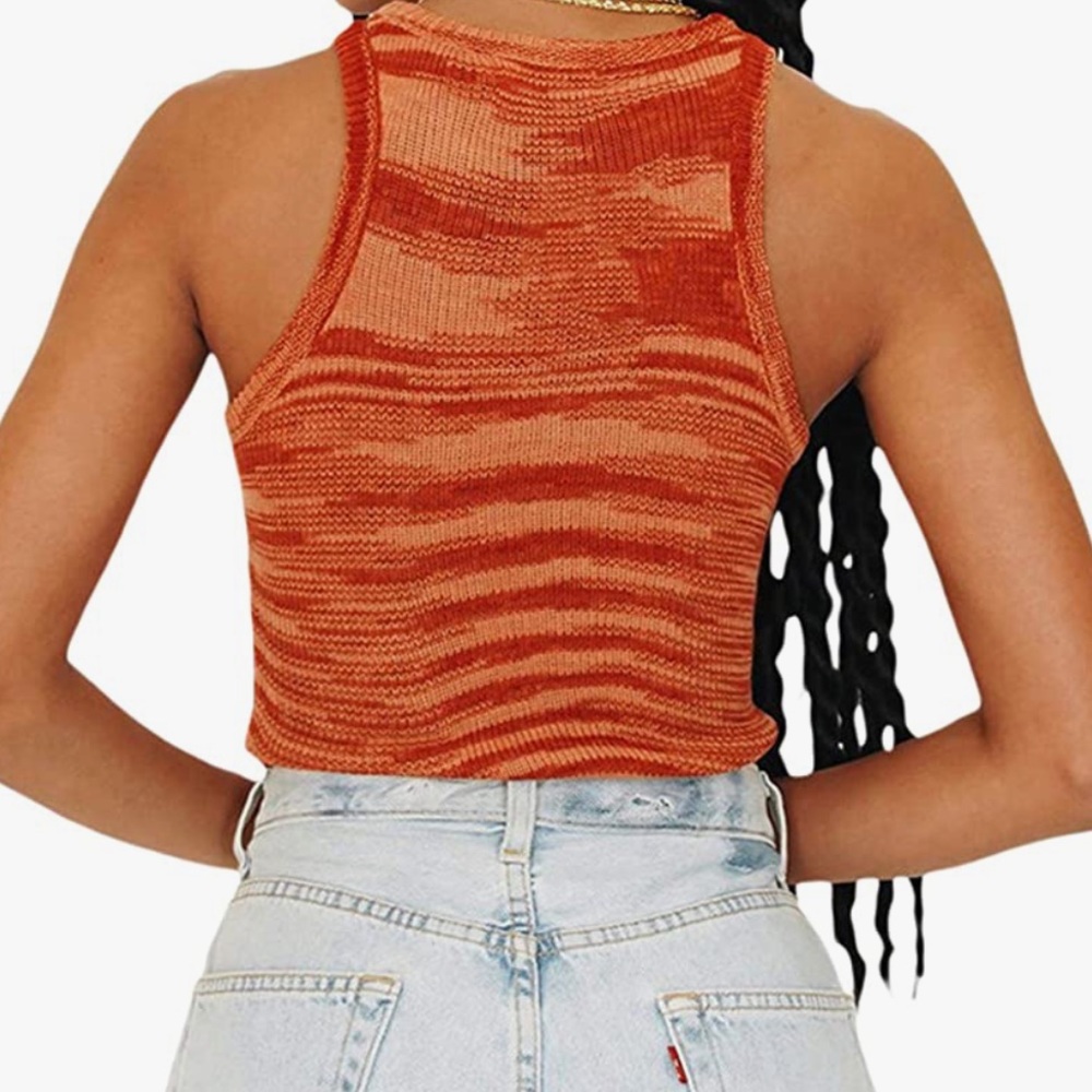 cropped Tank Top - Picture 2 of 4